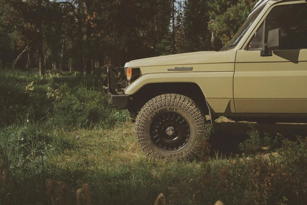 Nomad Wheels - 503 Sahara 17"x8.5"